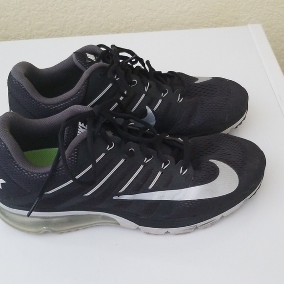 nike excellerate 4